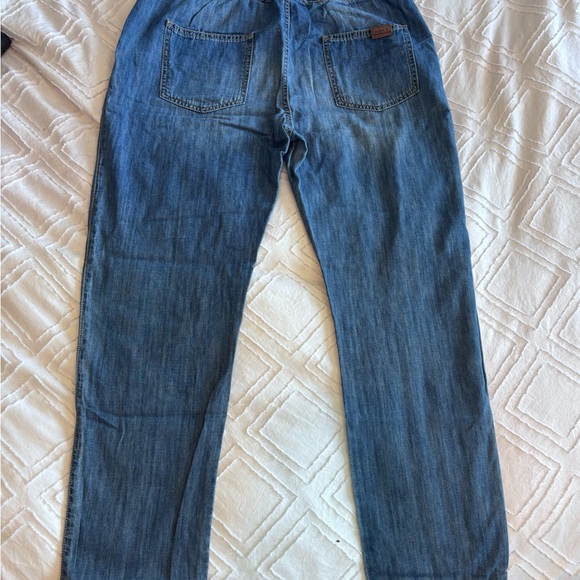 Women Roxy Blue Jeans - Picture 2 of 4